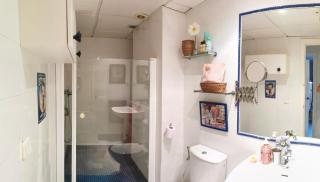 Habitación agradable con baño individual - Sevilha - 5