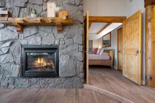 Three-Bedroom House - Sedona - 4