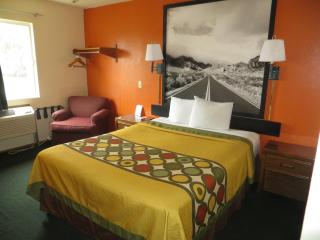 Super 8 by Wyndham Waco University Area - Waco - 9