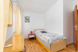 Apartments Lora - Pula - 4