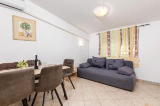 Apartments Lora 2 - Pula - 5