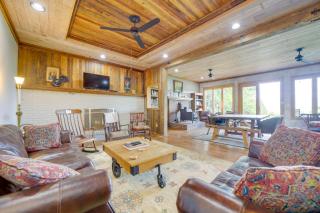 North Carolina Vacation Rental with Hot Tub - 7