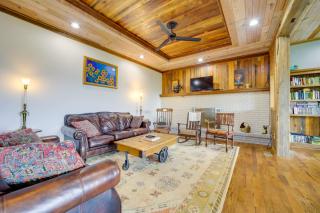 North Carolina Vacation Rental with Hot Tub - 6