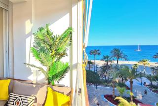 Apartment Línea de Playa - Estepona - 0