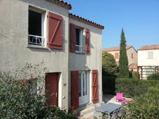 Villa à deux pas de la cité médiévale dans une résidence très calme - Aigues-Mortes - 7