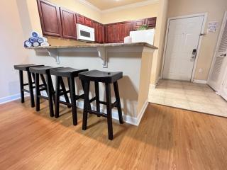 2 Bed 2 Bath Condo in Tuscana Resort home - Davenport - 2
