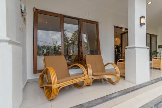 Villa Gigi - Sumptuous 3BR Family Villa in the very Heart of Canggu - Canggu - 3