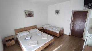 Apartments with WiFi Duce, Omis - 21055 - 6