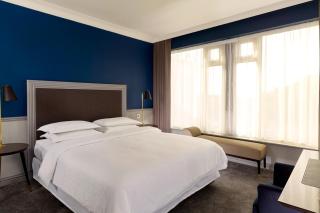 Sheraton Heathrow Hotel - Hillingdon - 1
