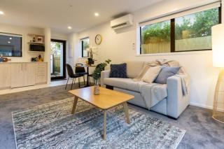 Charming Downtown hideaway 1 bed 1 bath - Christchurch - 0
