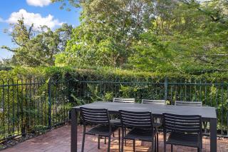 Eco Beachside Family Gem, Pool Access - 3