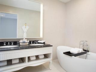 Four Points by Sheraton Bandung - Bandung - 8