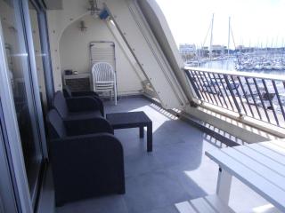 Appartement Climatisé 6 pers avec Terrasse et Piscine à Port Camargue - FR-1-250-253 - Le Grau-du-Roi - 0