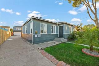 Spacious Centrally Located NEW 2 Bedroom Property! - 4