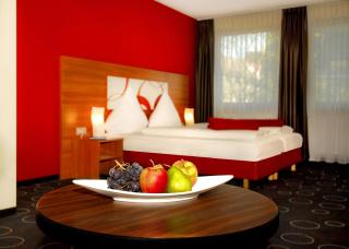 Hotel Central - Nuremberg - 8