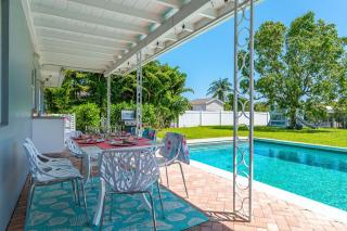 Waterfront Blue Heron Beach House Pool & Kayak! - 0