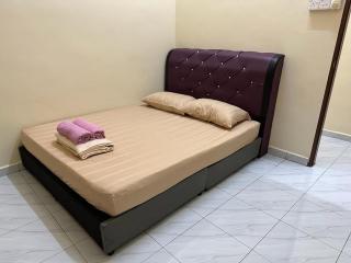 Mak Ani Homestay - 2