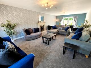 Sanderson House - 5