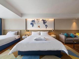 Kyriad Marvelous Hotel Kunming High-Tech Zone Wuyue Plaza - 1