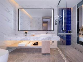 Kyriad Marvelous Hotel Hezhou Wanda Plaza - 8