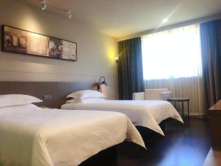 Jinjiang Inn Select Zhenjiang Xijingdu Daxi Road - 2