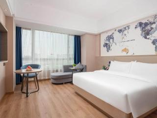 Kyriad Hotel Guigang Wuyue Plaza Railway Station - 2