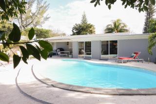 Miami Beach Villa with Sparkling Pool! Sleeps 10+! - 0