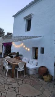 Authentic Finca Ibicenco with Large Pool - Ibiza città - 3