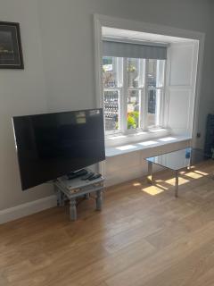 Wellington Cottage - 1