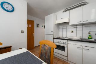Studio Apartment Lili 2 - Umag - 1