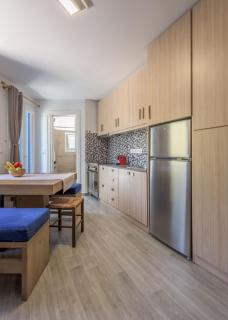 Armenakishouses - Pollonia - 3