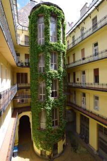 Stylish Central 1BR Apt - Flora's House - Budapest - 1