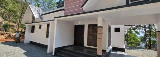 Eadhen Villa - Kudayattūr - 6