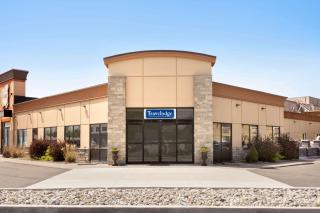 Travelodge by Wyndham Simcoe - Simcoe - 0