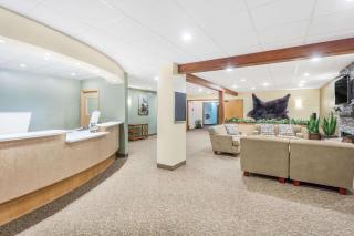 Travelodge by Wyndham Juneau - Mendenhaven - 7