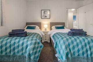 4 bedroom Pitchford - Earlham - 9