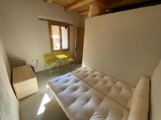 Petres old village house - - 4
