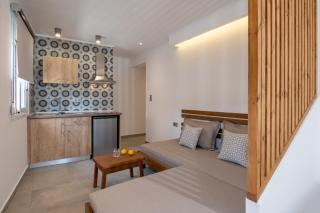 Ploumisti Sea View Suite - Kalamítsi - 4