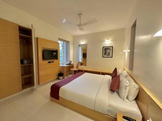 Quality Inn Patria Suites, Rajkot - Rajkot - 7