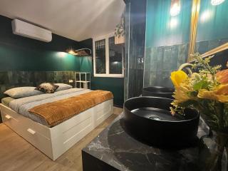 Le SPEAK EASY / JACUZZI ET SAUNA - Marselha - 3