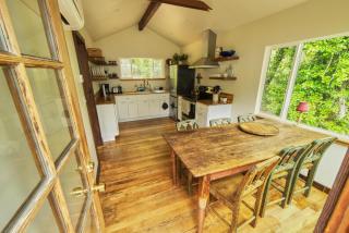 Charming Riverfront Cabin Just 10 Minutes From The Plaza! - Healdsburg - 9