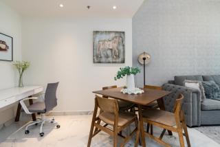 White Sage - Amna Tower - Dubai - 1