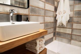 ELEGANCE ROOM - Aparta & Suite - Automatized Apartment - Bassano del Grappa - 9