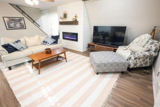 Waterfront on Cedar Creek Lake Sleeps 12 - 3