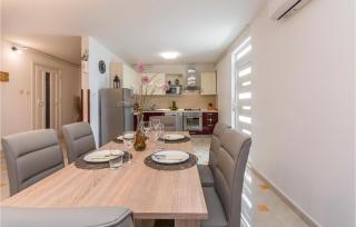 Beautiful Apartment In Donje Rastane - Donje Raštane - 7