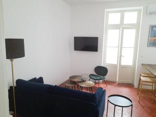 Bright and modern 3-bedroom apartment, 90m2 with Air condition, in Beziers - 4