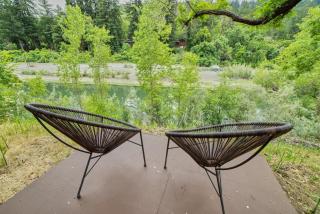 Charming Riverfront Cabin Just 10 Minutes From The Plaza! - Healdsburg - 2