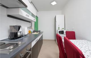 1 Bedroom Lovely Apartment In Pula - Pula - 3
