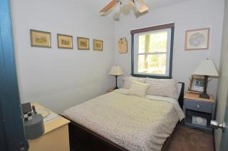 Cabin at Sleepy Creek - Creek Access, Wifi, Pet Friendly, Fire Pit, Charcoal Grill, Screen Porch, Wood Stove, Deck, Family Friendly - Berkeley Springs - 1