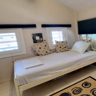 Evita Maisonette, Elegant Beachfront apt, Polychrono - Polychrono - 9